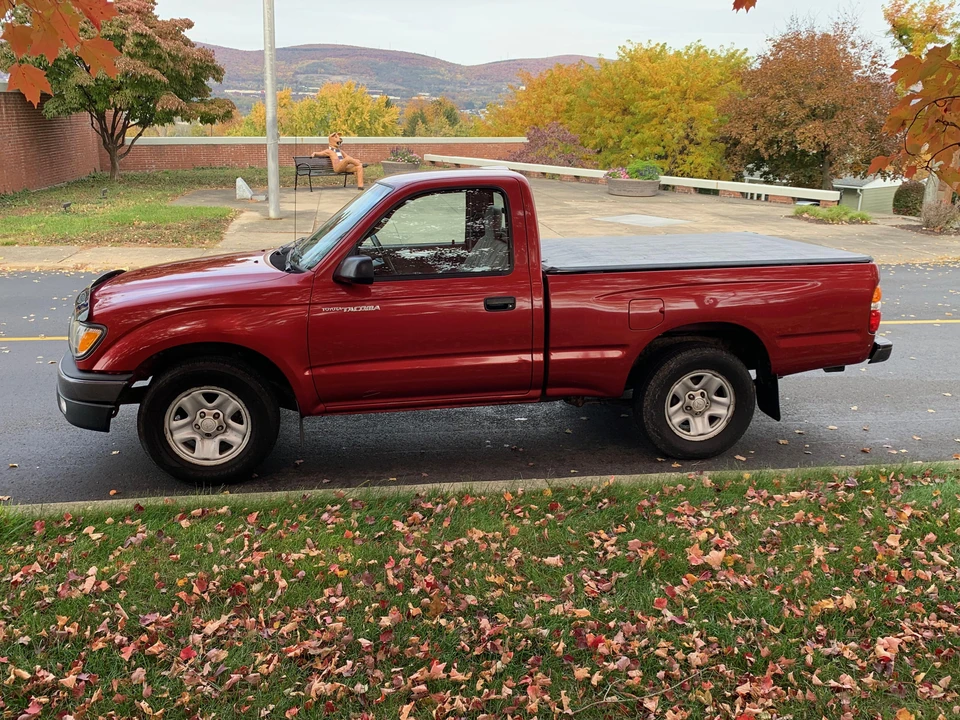 2002 Toyota Tacoma 1st Gen - Image 9 of 31