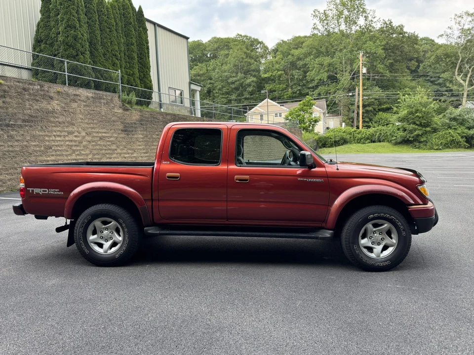 2002 Toyota Tacoma 1st Gen - Image 13 of 31