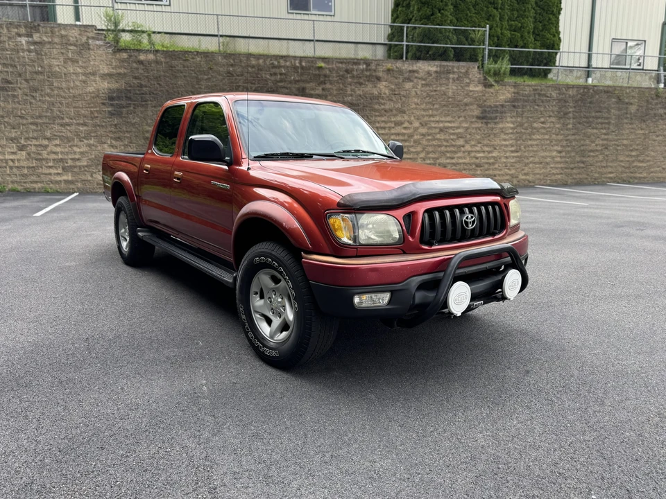 2002 Toyota Tacoma 1st Gen - Image 15 of 31