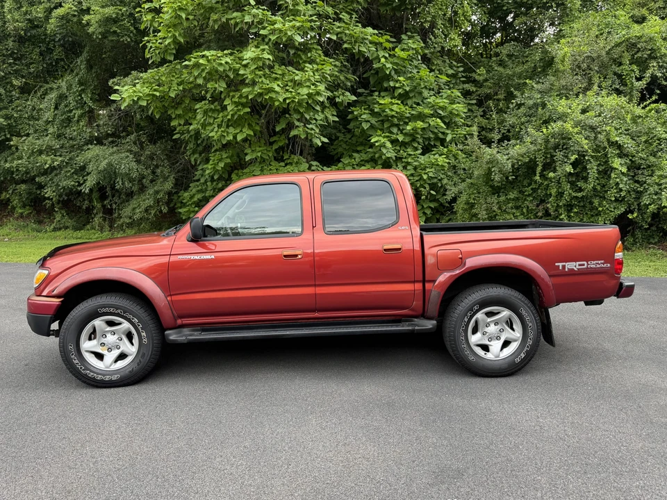 2002 Toyota Tacoma 1st Gen - Image 7 of 31