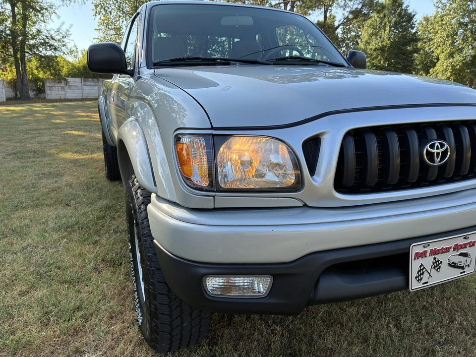 2002 Toyota Tacoma 1st Gen - Image 24 of 31