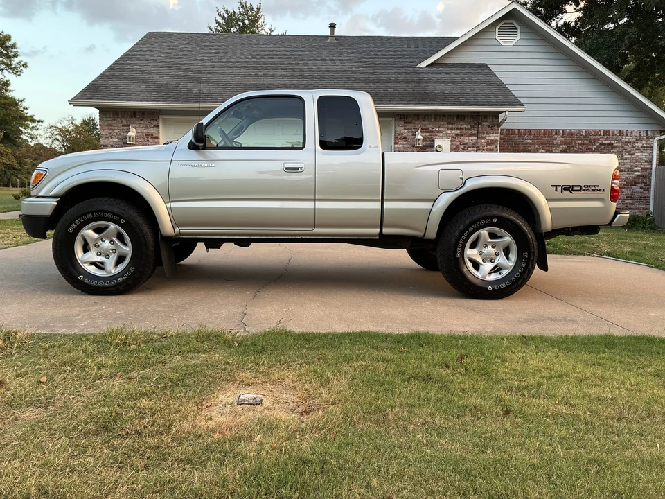 2002 Toyota Tacoma 1st Gen - Image 3 of 31