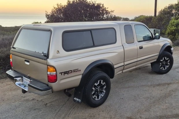 2002 Toyota Tacoma 1st Gen - Image 2 of 8