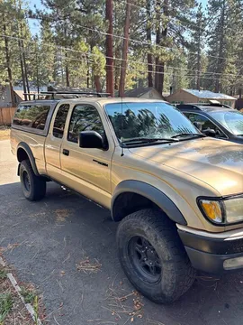 2002 Toyota Tacoma TRD Off-Road Pickup 4D 6 ft
