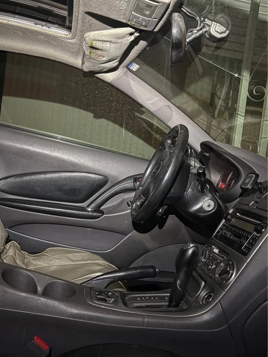2002 Toyota Celica 7th Gen - Image 8 of 8