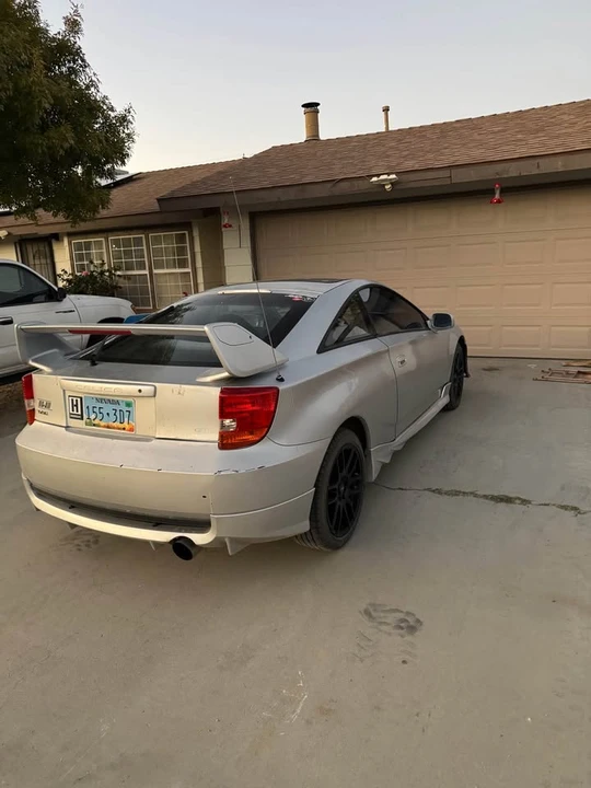 2002 Toyota Celica 7th Gen - Image 2 of 6