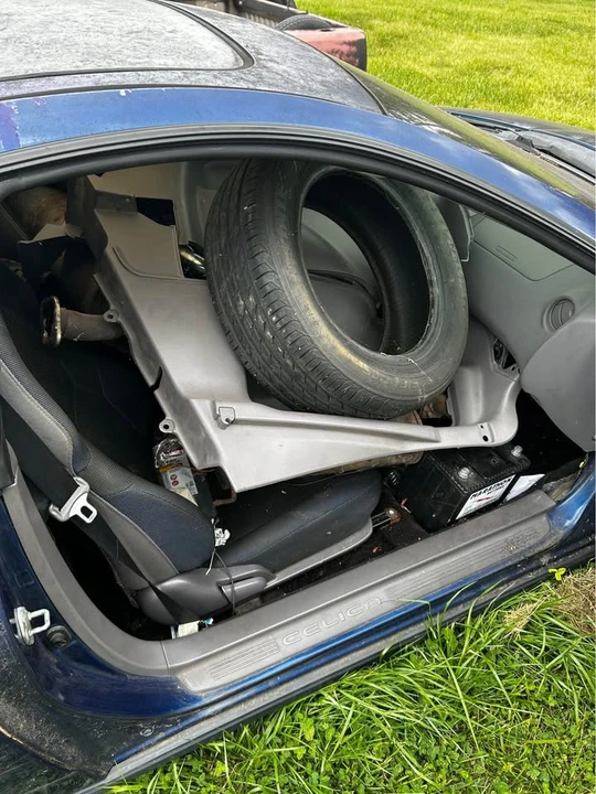 2002 Toyota Celica 7th Gen - Image 8 of 13