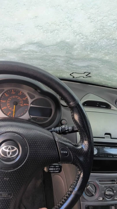 2002 Toyota Celica 7th Gen - Image 3 of 10