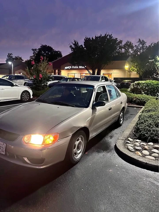 2002 Toyota Corolla 9th Gen - Image 1 of 3