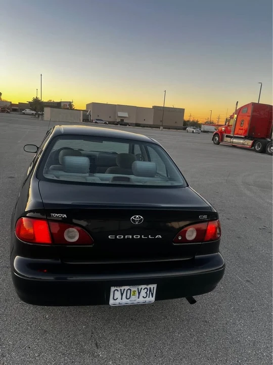 2002 Toyota Corolla 9th Gen - Image 2 of 8