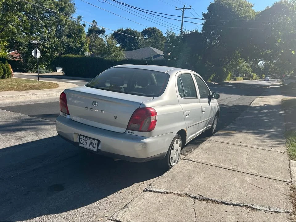 2002 Toyota Echo - Image 3 of 9