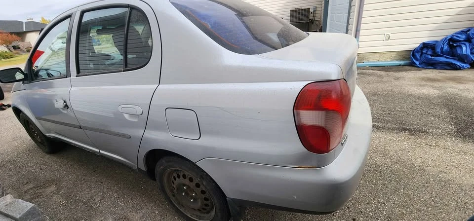 2002 Toyota Echo - Image 3 of 5