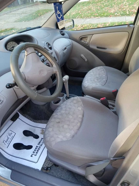 2002 Toyota Echo - Image 6 of 6