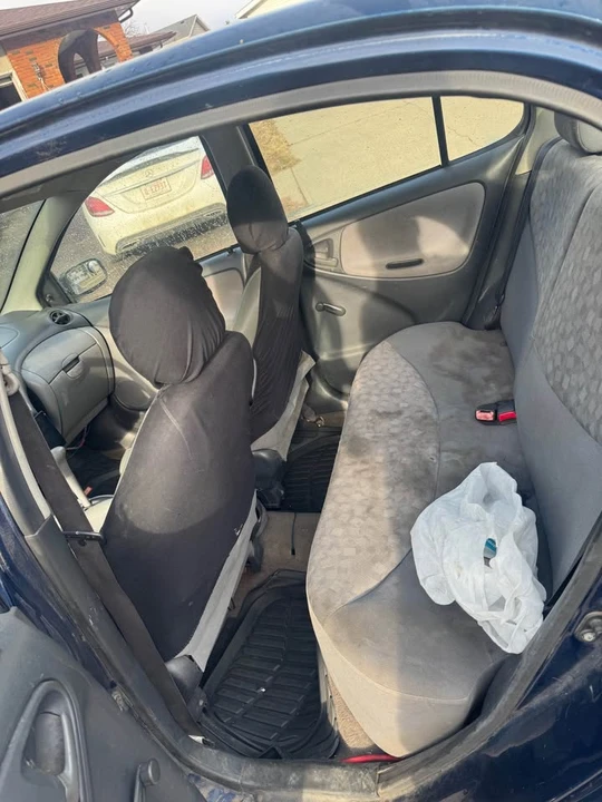 2002 Toyota Echo - Image 6 of 11
