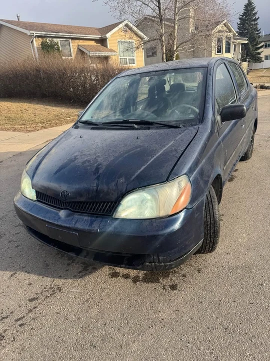 2002 Toyota Echo - Image 2 of 11
