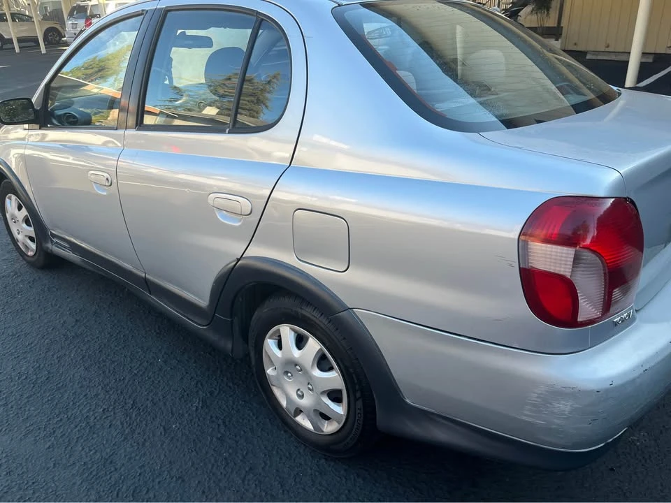 2002 Toyota Echo - Image 3 of 5