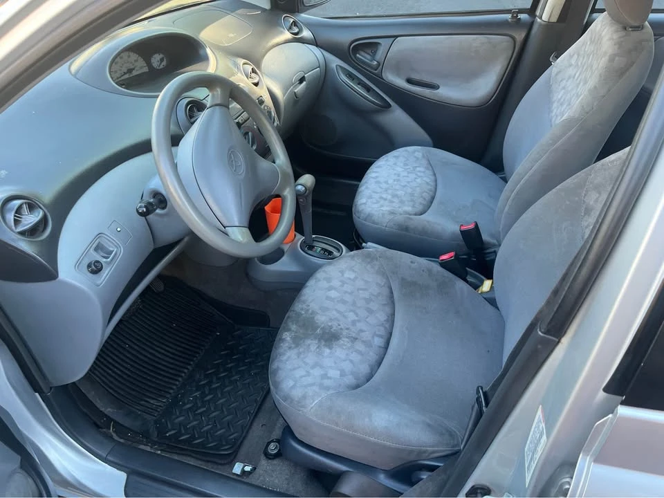 2002 Toyota Echo - Image 4 of 5