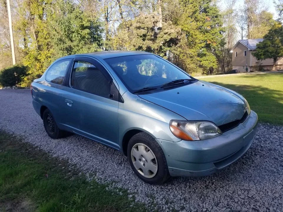 2002 Toyota Echo - Image 2 of 7