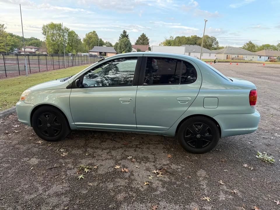 2002 Toyota Echo - Image 5 of 6