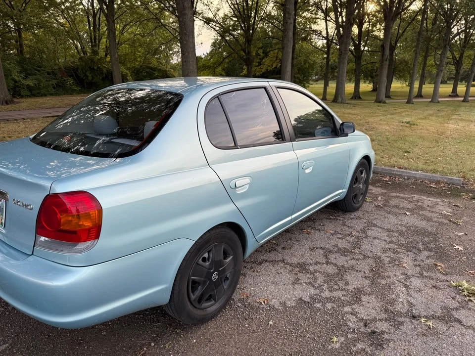 2002 Toyota Echo - Image 3 of 6