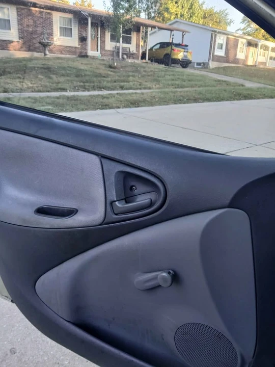 2002 Toyota Echo - Image 5 of 8