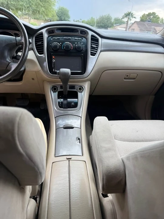 2002 Toyota Highlander - Image 8 of 8