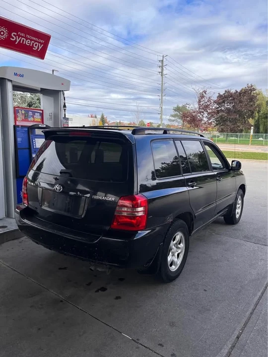2002 Toyota Highlander - Image 4 of 10
