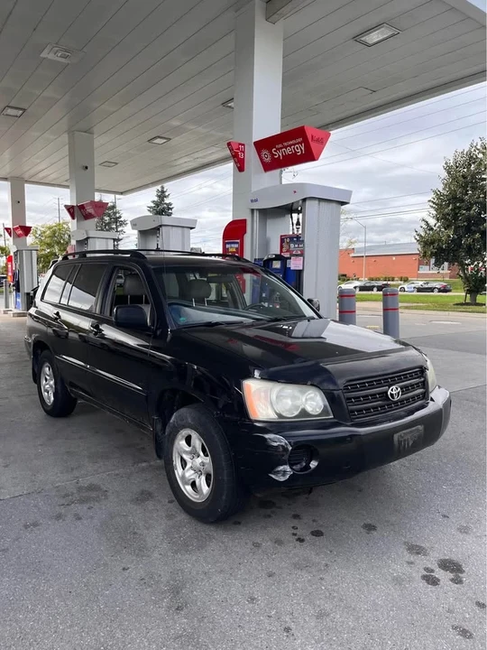 2002 Toyota Highlander - Image 3 of 10