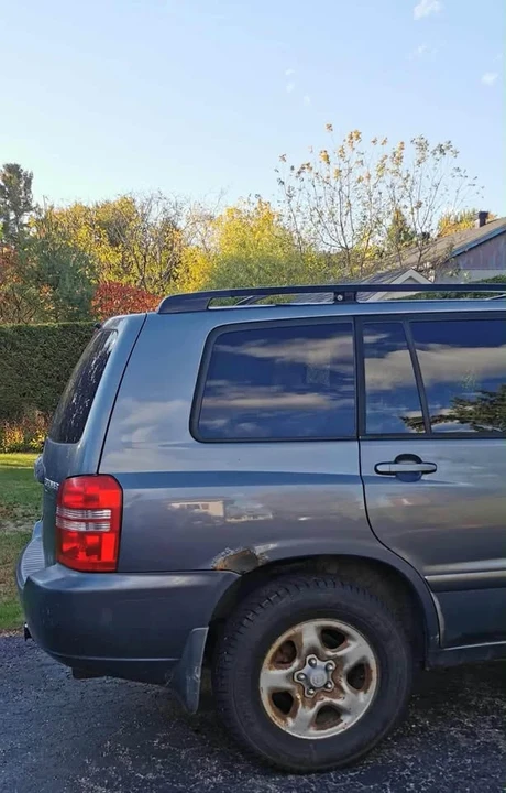 2002 Toyota Highlander - Image 11 of 19