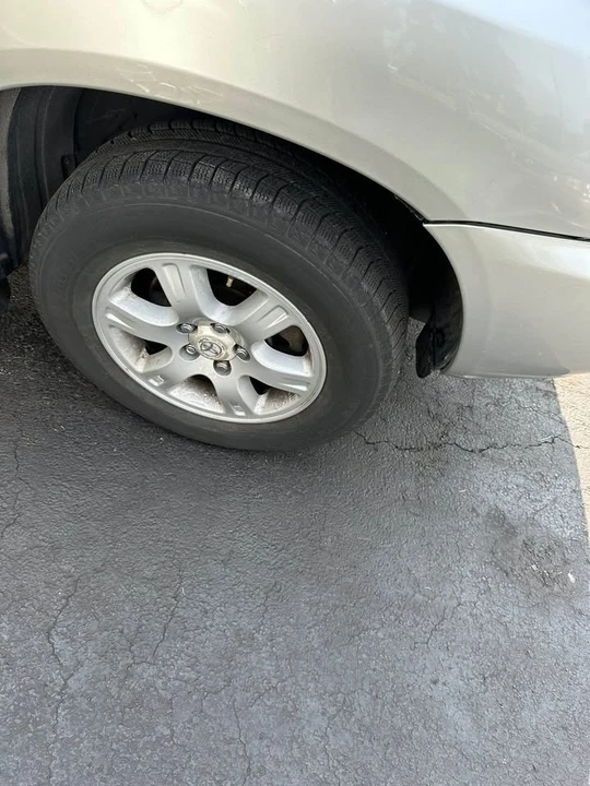 2002 Toyota Highlander - Image 10 of 10