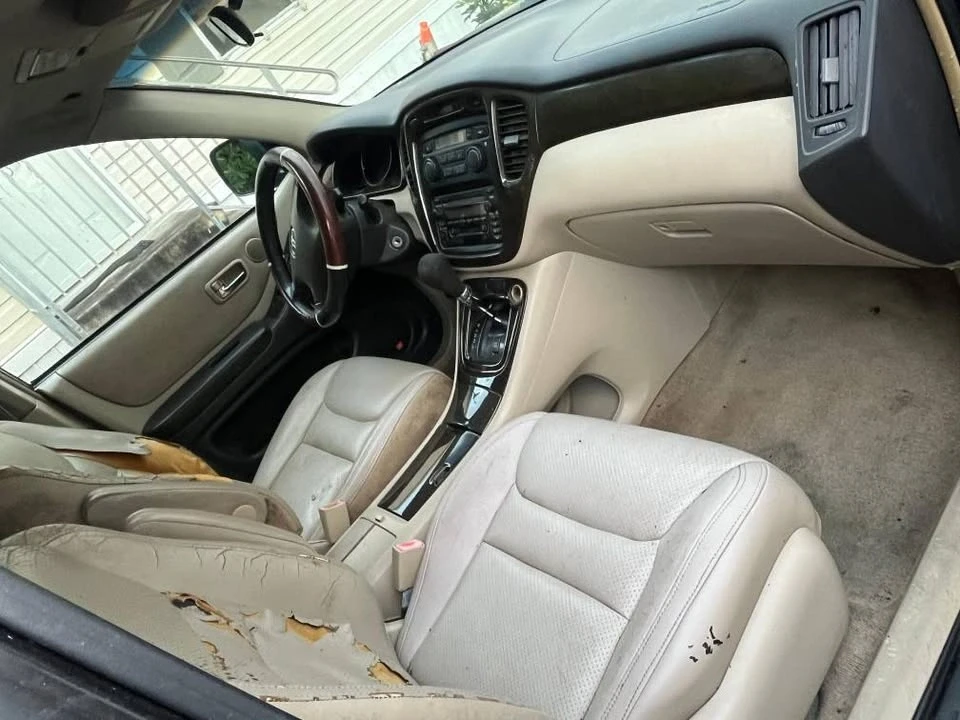 2002 Toyota Highlander - Image 5 of 6