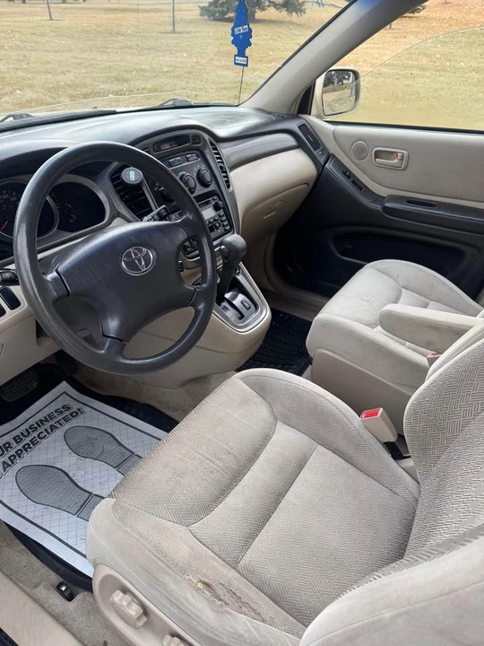 2002 Toyota Highlander - Image 6 of 9