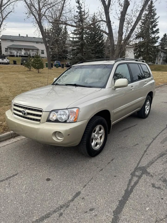 2002 Toyota Highlander - Image 2 of 9