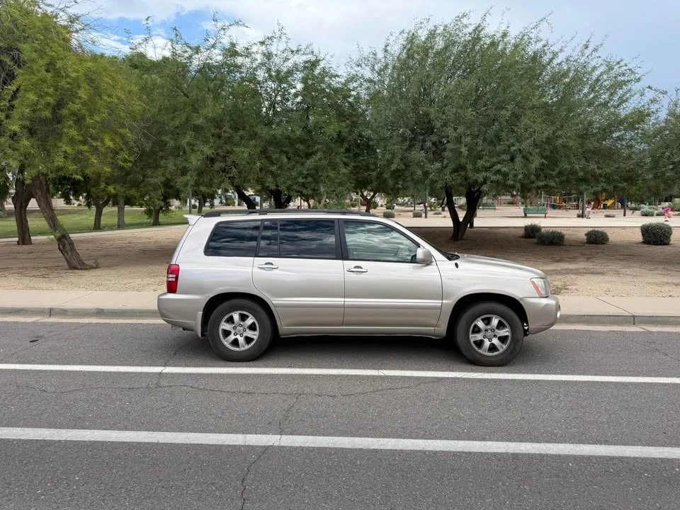2002 Toyota Highlander - Image 5 of 8