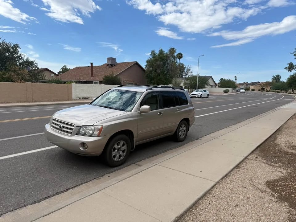 2002 Toyota Highlander - Image 4 of 8