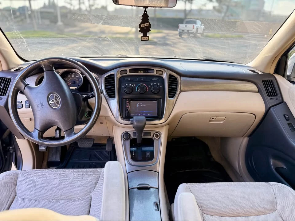 2002 Toyota Highlander - Image 11 of 11