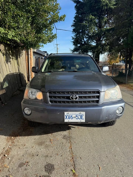 2002 Toyota Highlander - Image 2 of 8