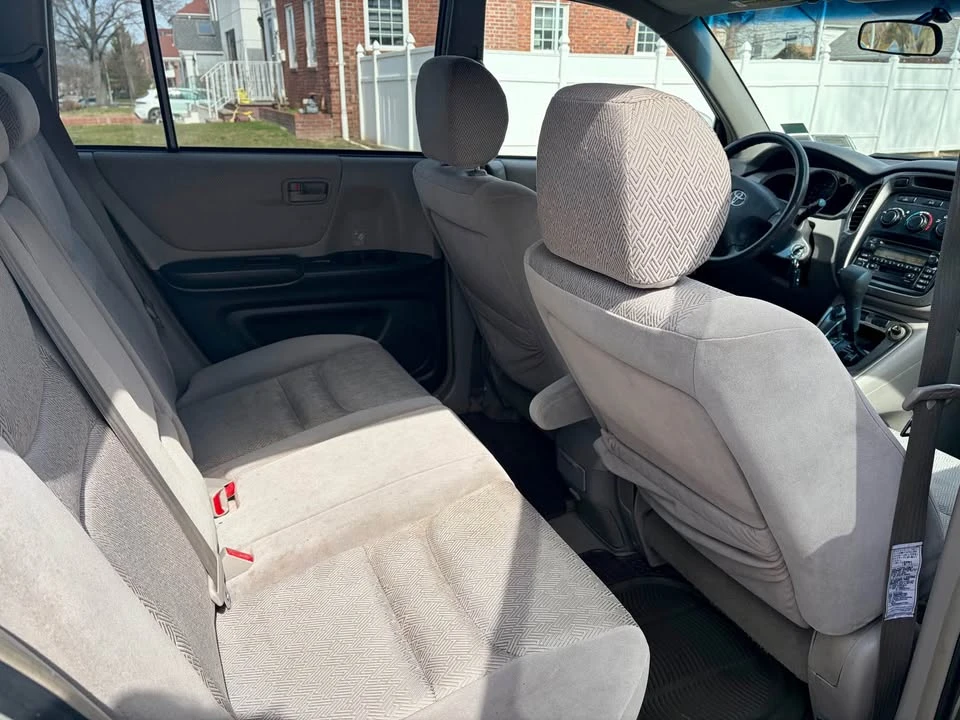 2002 Toyota Highlander - Image 7 of 11