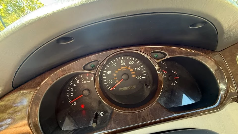 2002 Toyota Highlander - Image 9 of 18