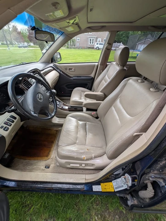 2002 Toyota Highlander - Image 4 of 19
