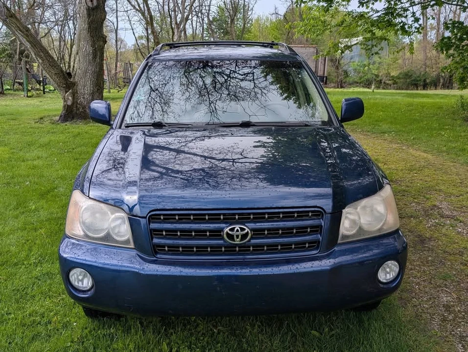 2002 Toyota Highlander - Image 14 of 19