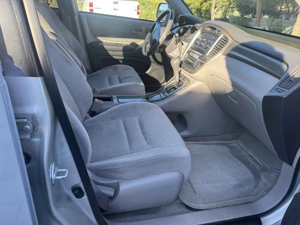 2002 Toyota Highlander - Image 4 of 5