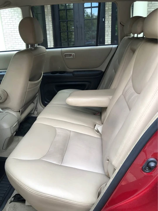 2002 Toyota Highlander - Image 10 of 12