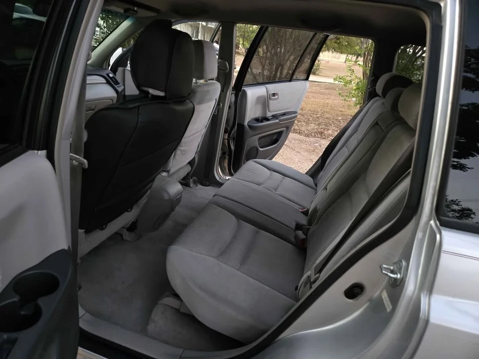 2002 Toyota Highlander - Image 7 of 14