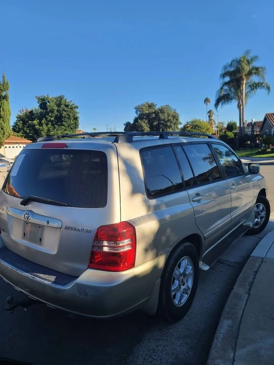 2002 Toyota Highlander - Image 4 of 7