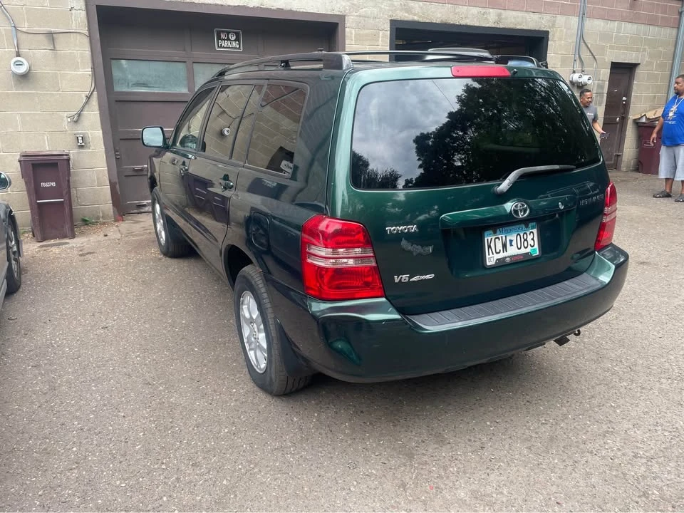 2002 Toyota Highlander - Image 5 of 5