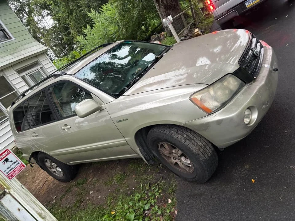 2002 Toyota Highlander - Image 7 of 8