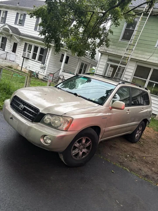 2002 Toyota Highlander - Image 5 of 8