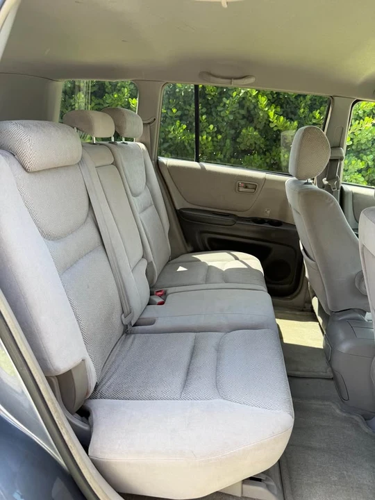 2002 Toyota Highlander - Image 6 of 7
