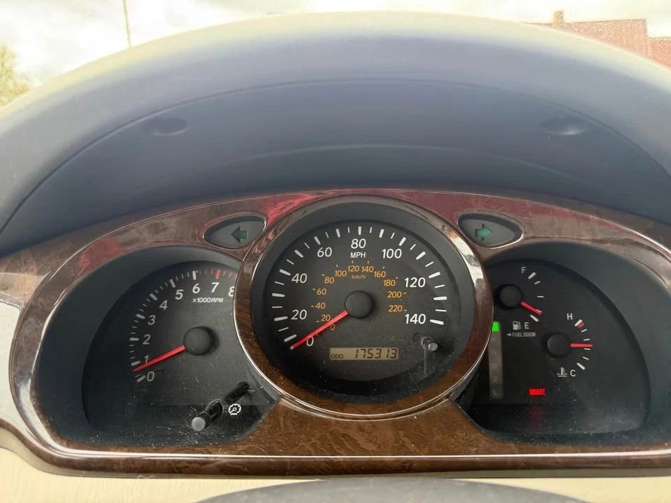 2002 Toyota Highlander - Image 14 of 18